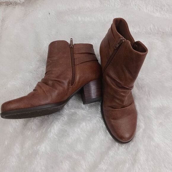 BareTraps Rodin Brown Leather Booties size 9 - Picture 3 of 6